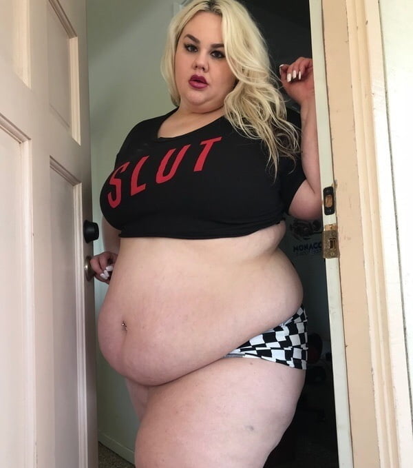 Stuff That Turns Me On: Chubby Blondes (BBW, Dirty, Fat) - 40 Photos 
