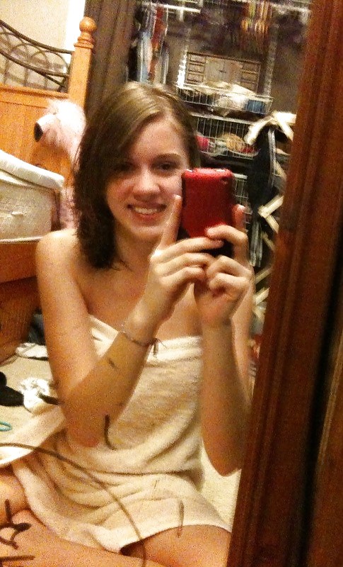 Free Hit me up at mygohookup.com photos