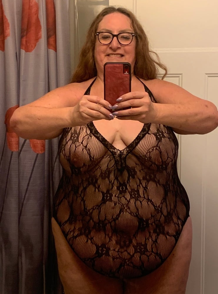 RedhotmommaYYC 53F Sensualist Calgary, Alberta, Canada - 20 Photos 