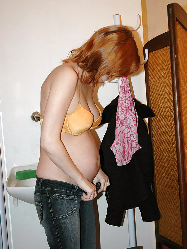 Free Gyno Exam Of Pregnant Chick photos
