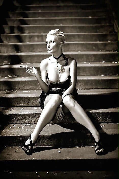 Free Ann Godess Escort Slut photos