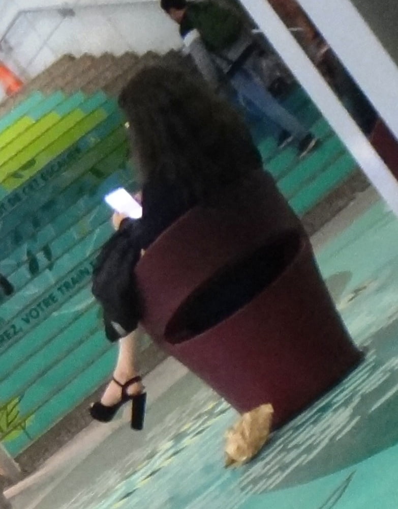 Candid mature in high heels photo #324419121