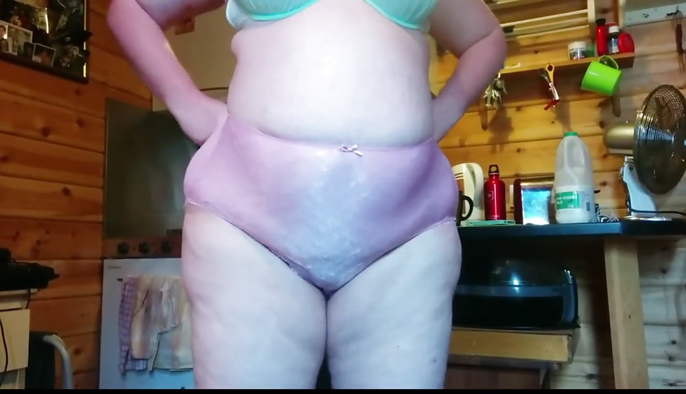Free Sexy bbw modelling panties that are made for a slimmer girl. photos