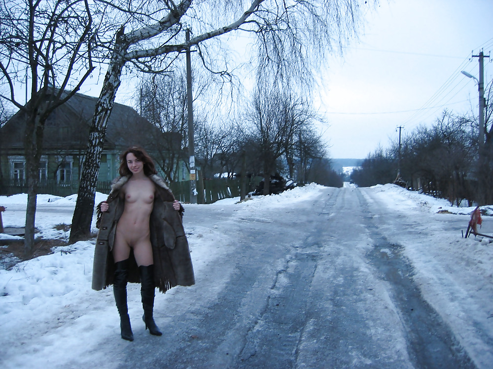 Free Russian Teen - Winterflash photos
