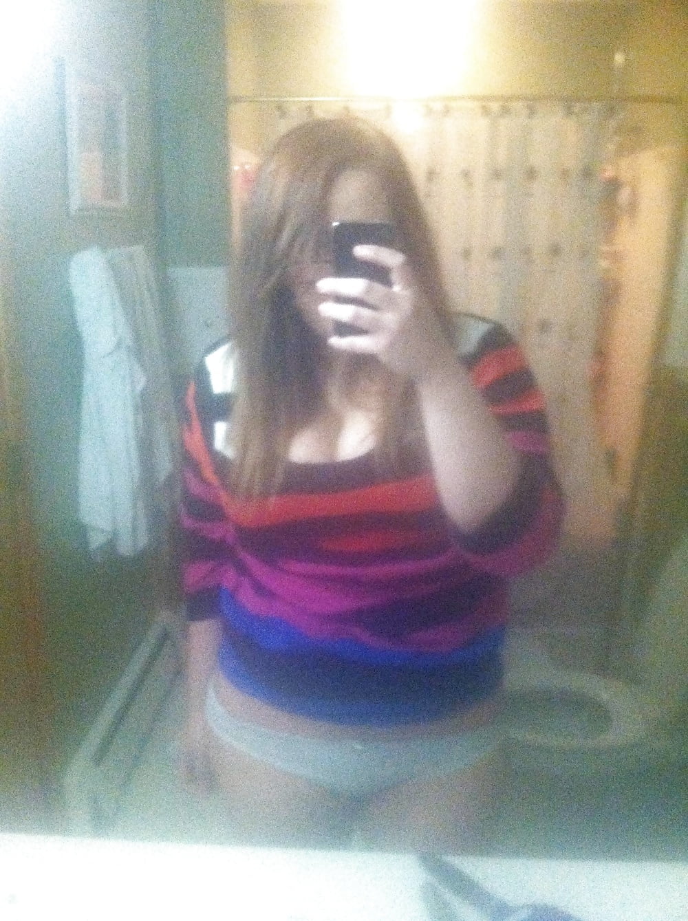 Free Big tits nerd photos