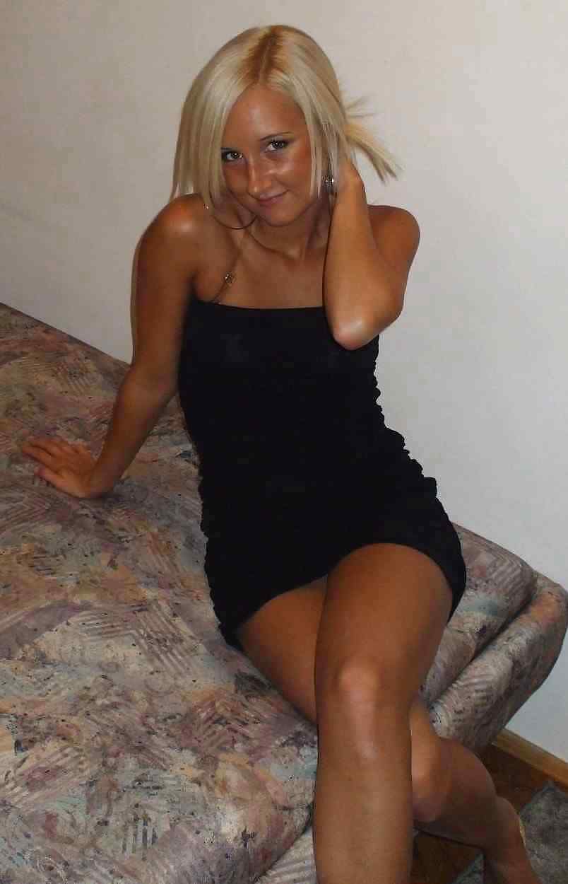 Free Amateur Dressed Sluts by DarKKo photos