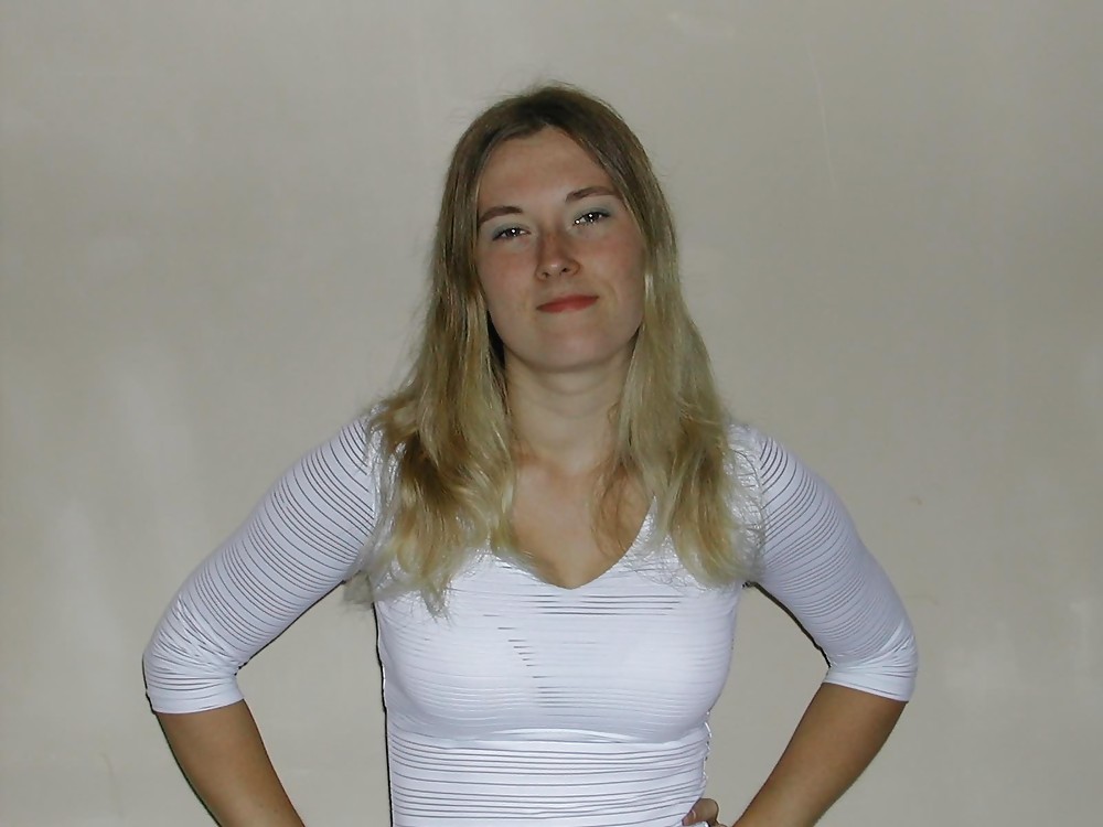 Free ALL AMATEUR - Here is CHLOE photos