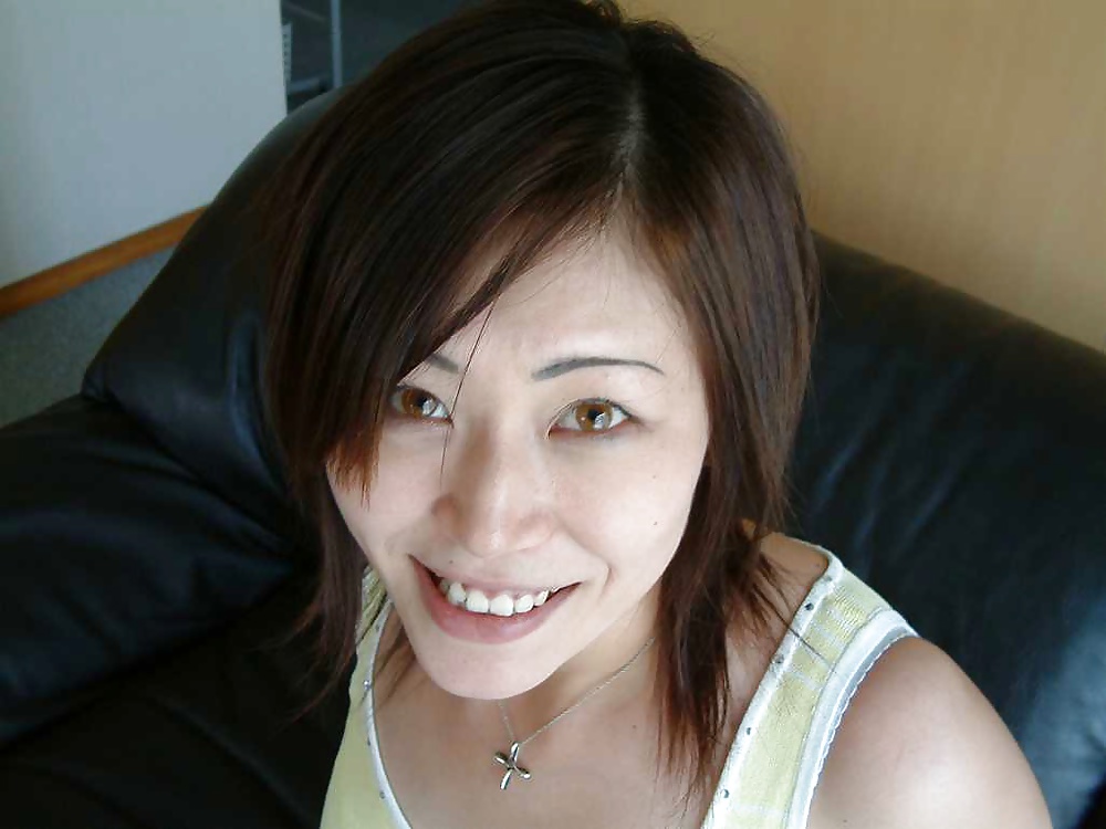 Free amateur japanese wife Aki 1 photos