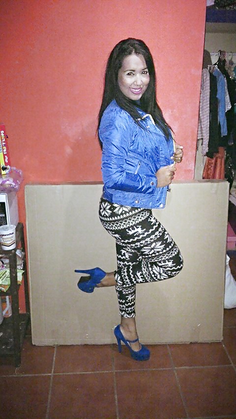 Free Ruby prostituta Mexicana photos