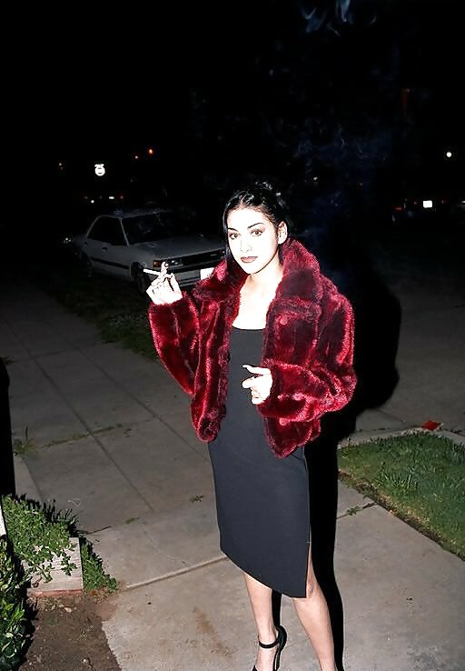 Free Arab  Amateur Hooda photos