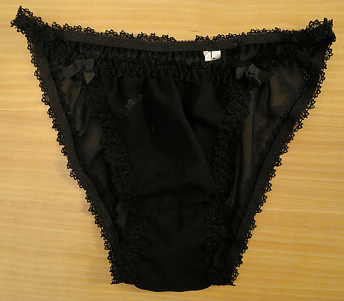 Free Panties from a friend - black photos