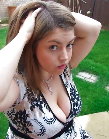 Free CUTE CHUBBY AMATEUR TEENS photos