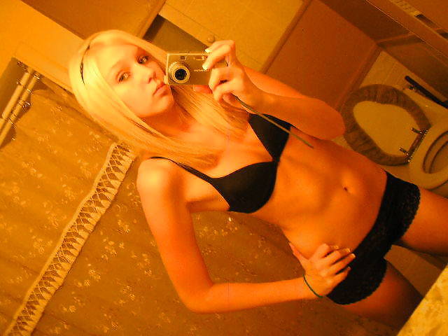 Free hot hot hot 2 photos
