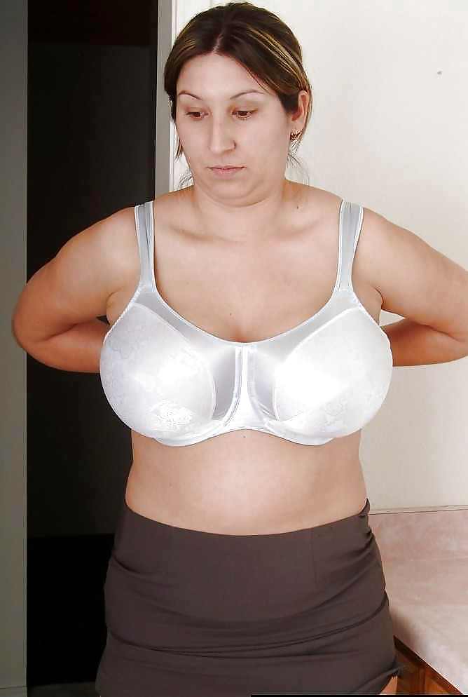 Which Is The Best Bra For Sagging Breasts