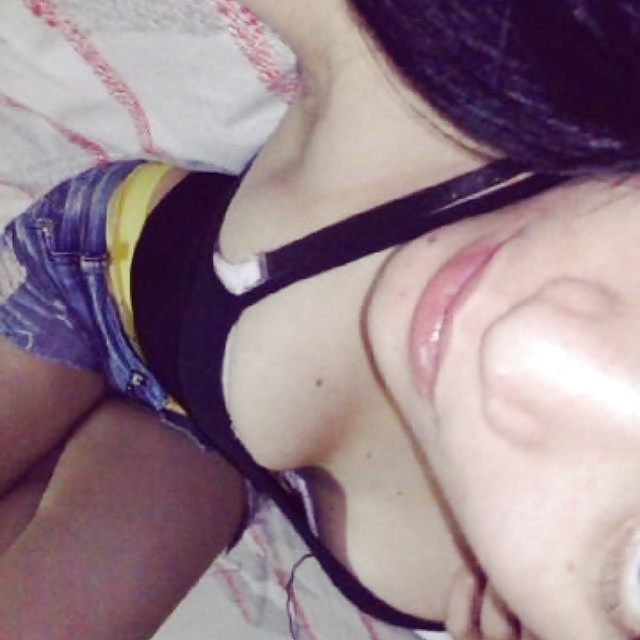 Free Beautiful & Horny teen # 25 photos