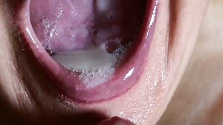 huge sperm in(to) mouth