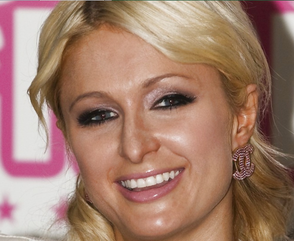 Free Paris Hilton photos