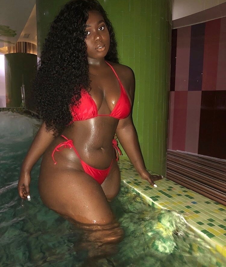 Unknown Curvy Black Women 33 - 49 Photos 