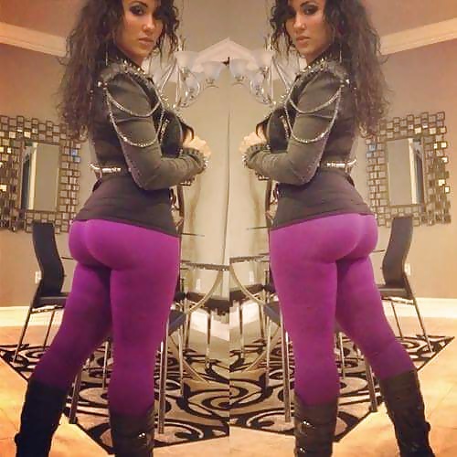 Free Big Sexy Asses in Tight Pants photos