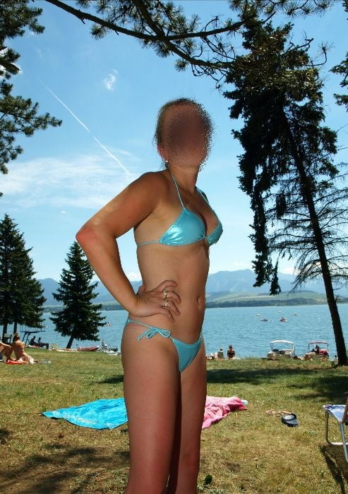Anonymous and shy tall girl. I know her. Comment please - 25 Photos 