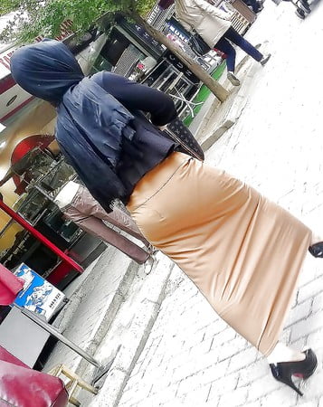Turkish Hijab sexy butt candid