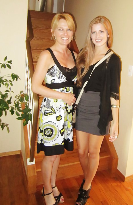 Free Madison legs and feet photos