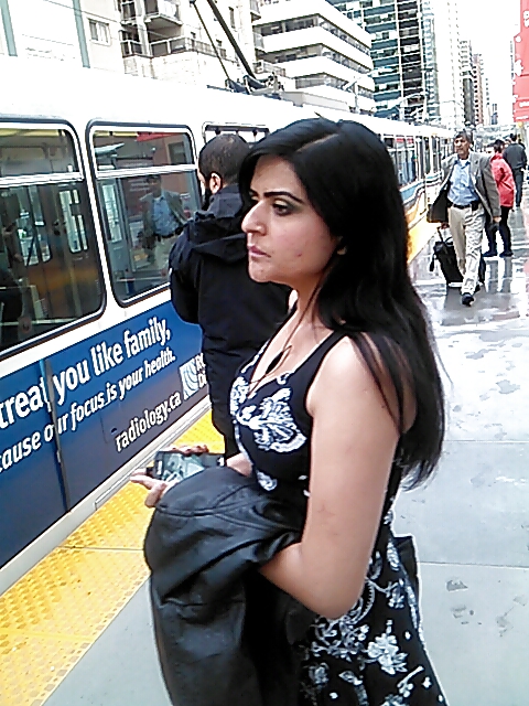 Free Voyeur - babes on transit photos