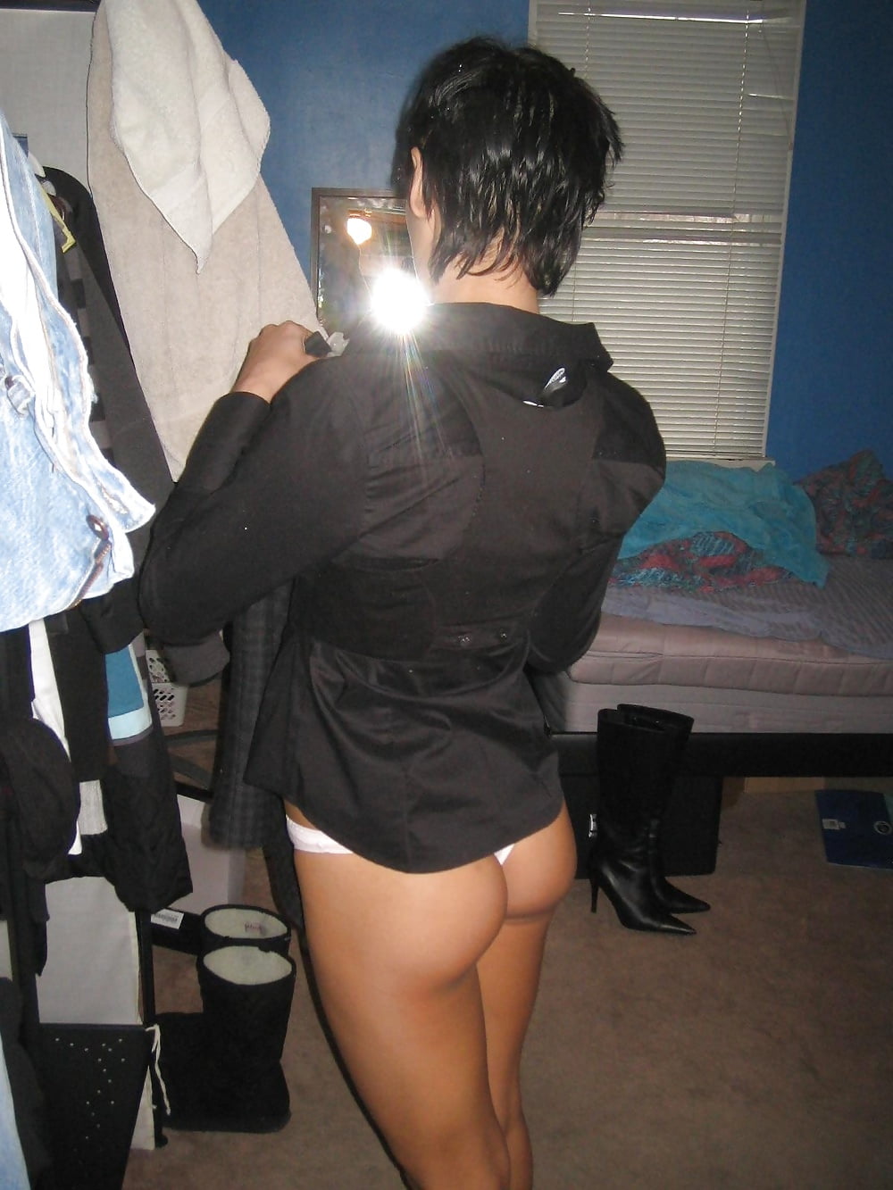 Free Asian Slut Beatrice photos