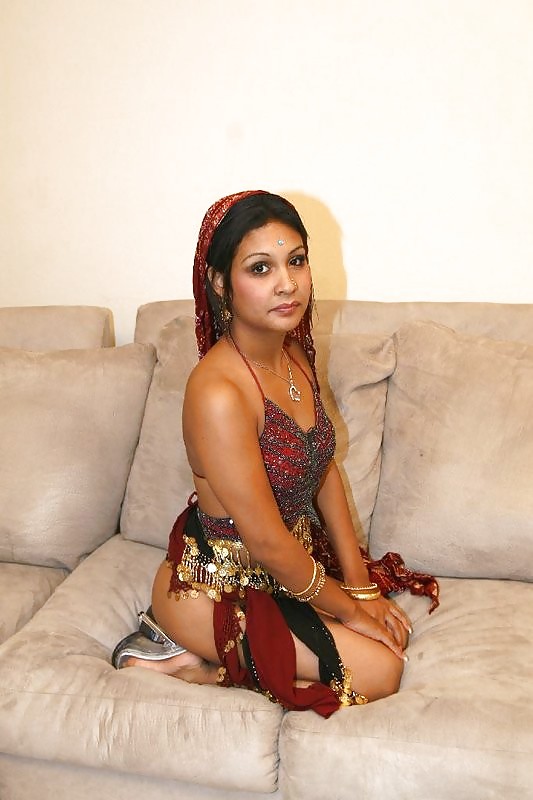 Free Indian Sluts 2 photos