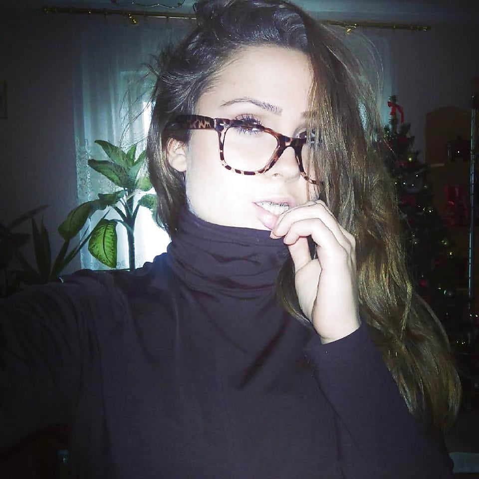 Free Kristina A. photos