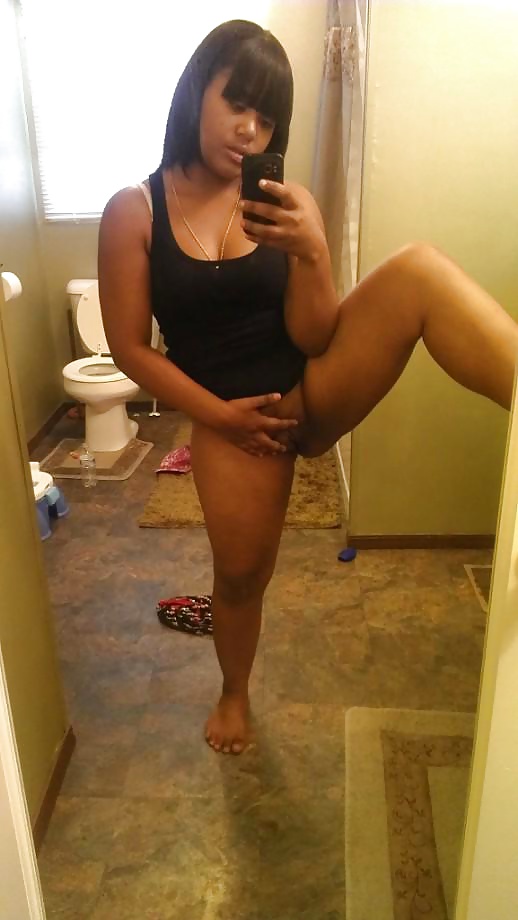 Free Latinas Desnudas photos