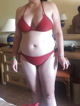 Chubby Big Tits Wifey on Vacation Part 2