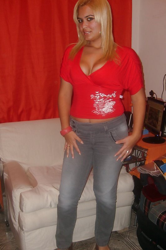 Free Geisy Arruda (non nude) photos