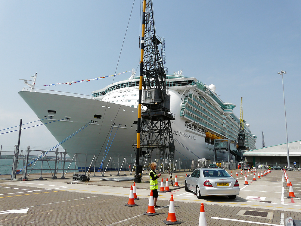 Free Independence of the Seas .   Canary Islands photos