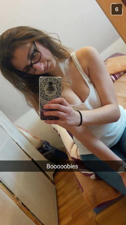 Nerdy Cumslut