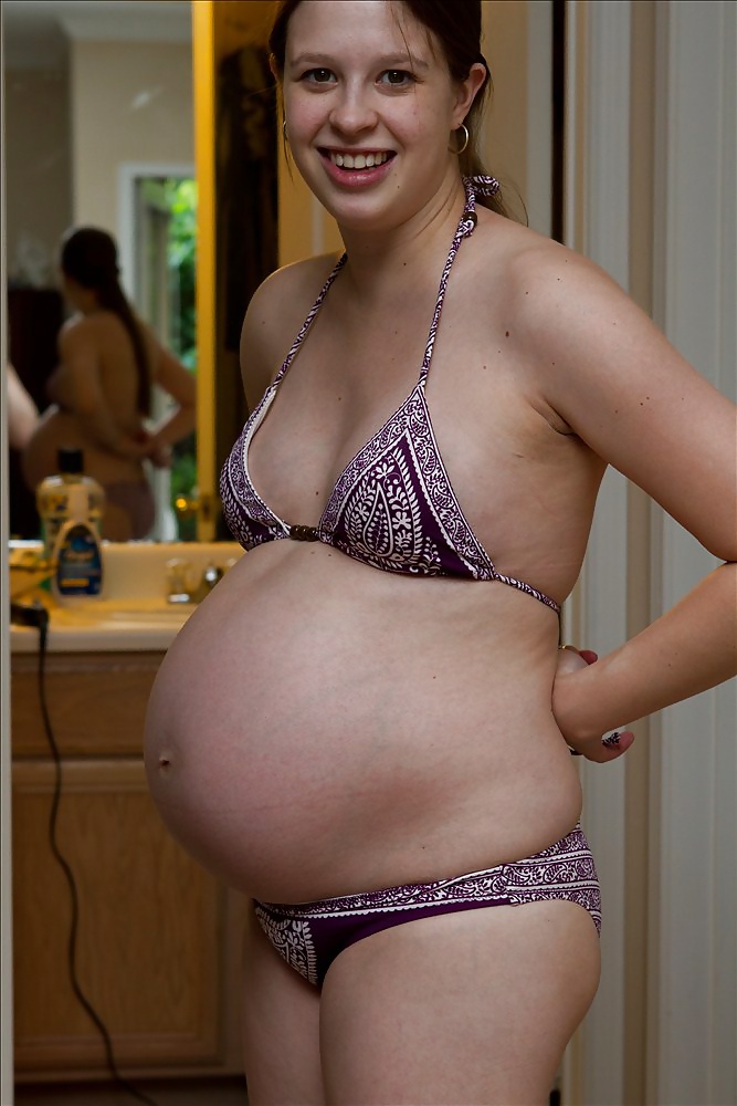 Free Pregnant Amateurs - Sexy In Bikinis! photos