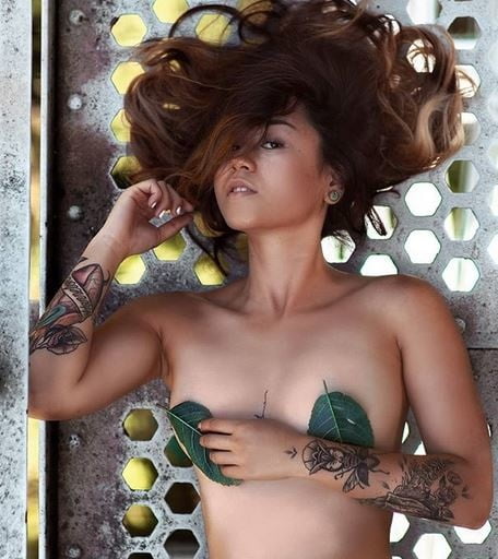 Tattoo sexy women - 15 Photos 