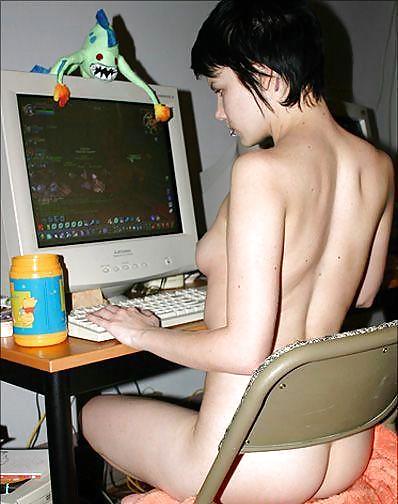 Free Girls and computers photos