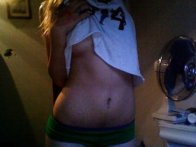 Free Self Shots, anonymous NN - 01 photos