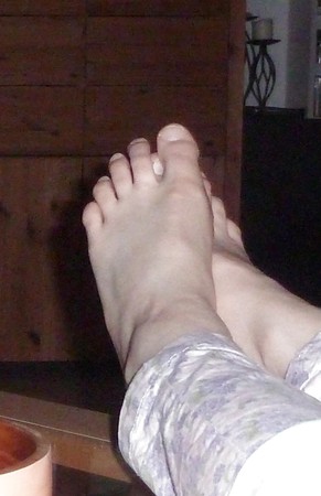 Beautiful Feet of the Evil Woman