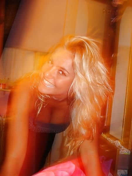 Free GirlFrienD Charlene photos