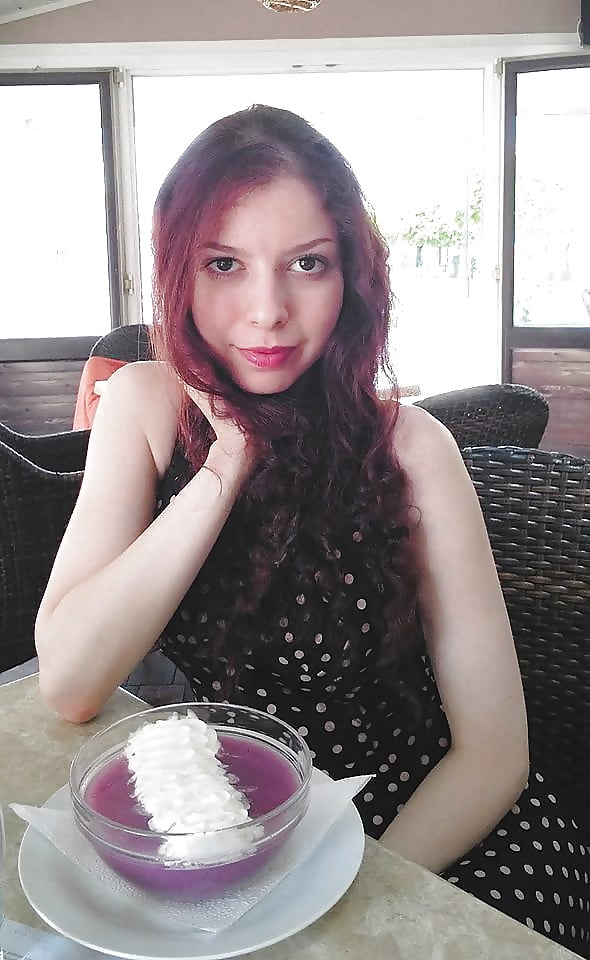 Free Cutie redhead Lea photos