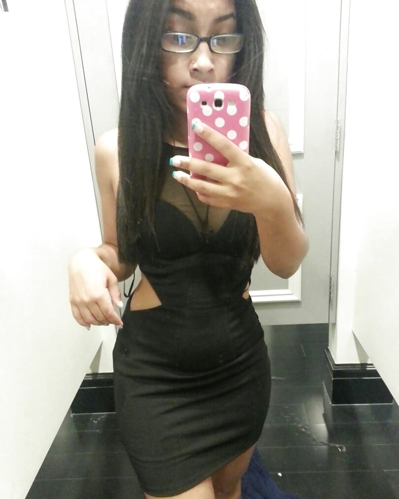 Free Latina Cutie (Sasha) photos