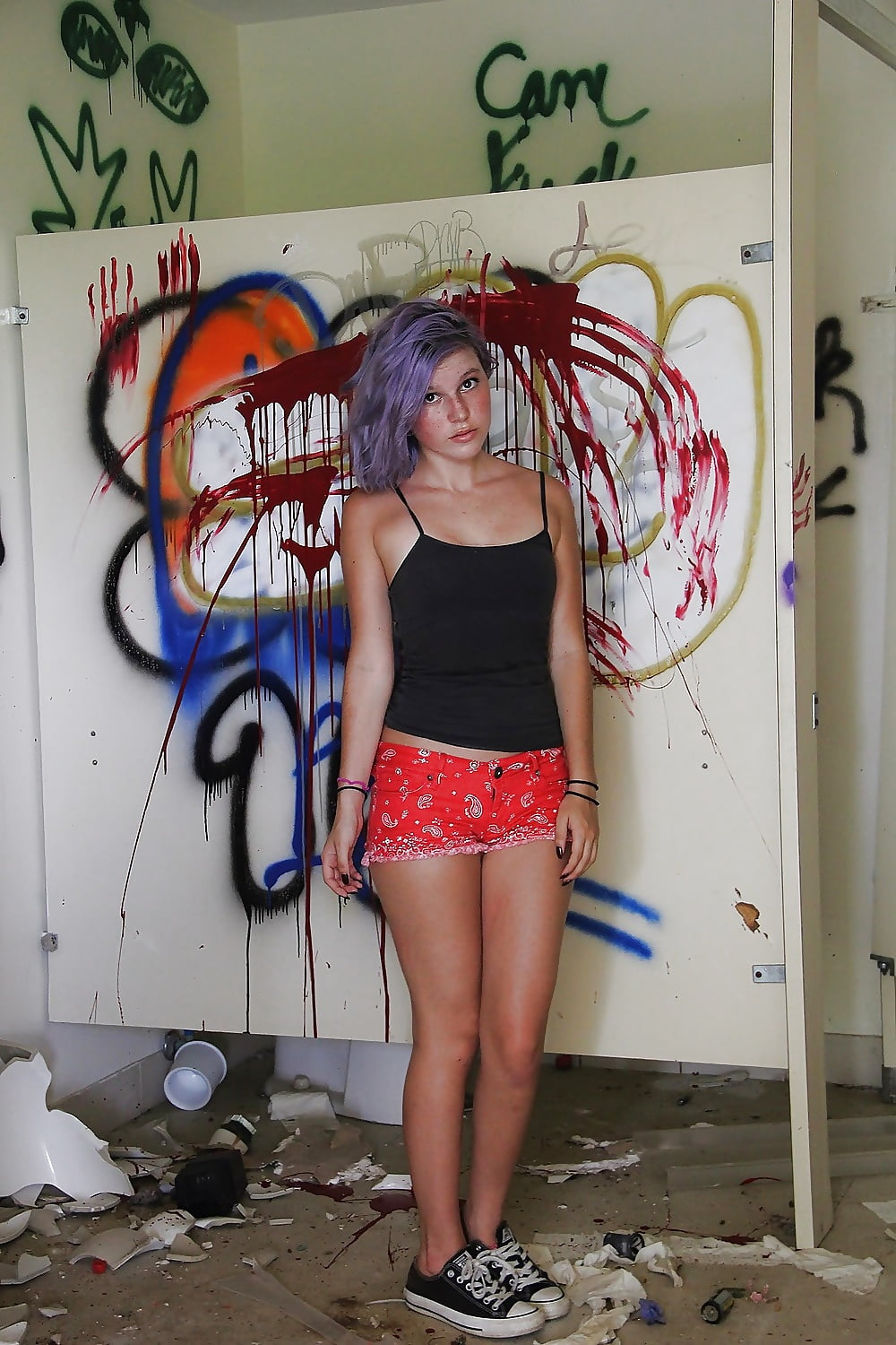 Free Non Nude Girls 22 photos