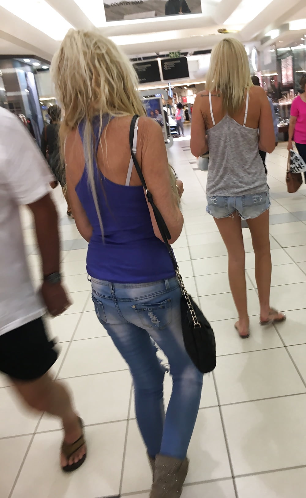 Free sluts - who do you choose? photos