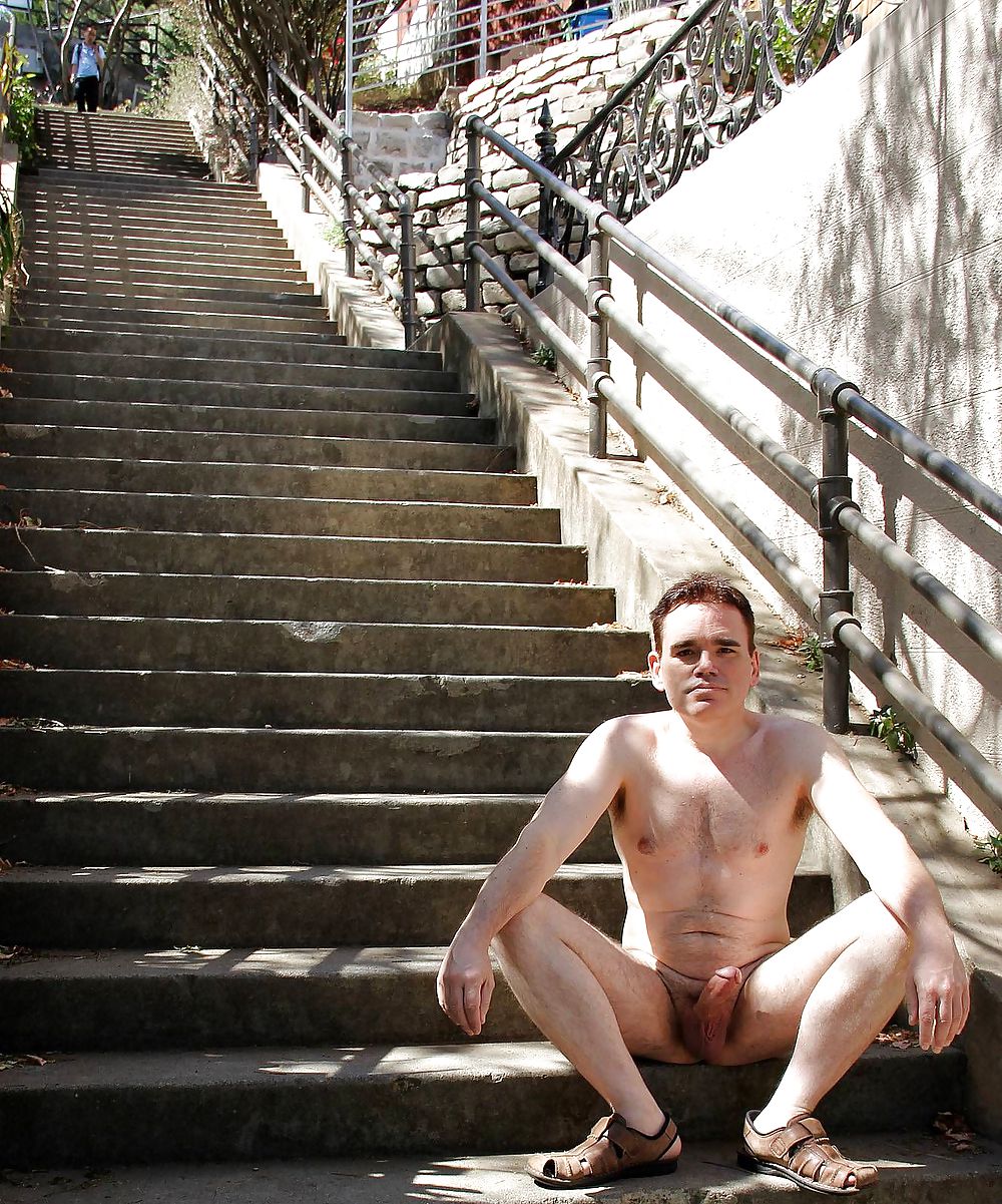 Free Nude in Public II photos