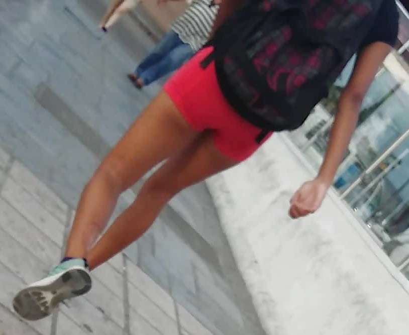 Free Voyeur streets of Mexico Candid girls and womans 15 photos