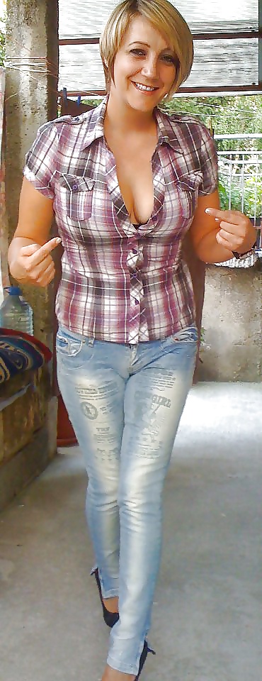 Free Ordinary Moms photos