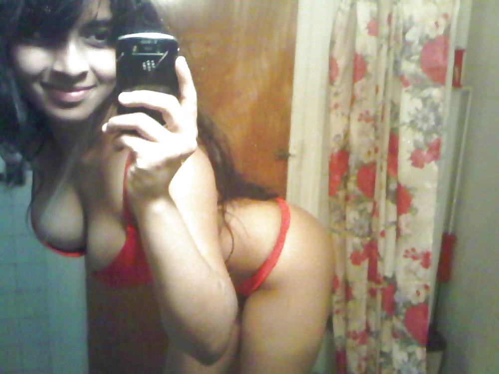 Free Hot Latina Teen Nice Boobs and Ass photos