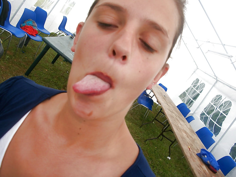 Free Aurelie, salope d un contact photos